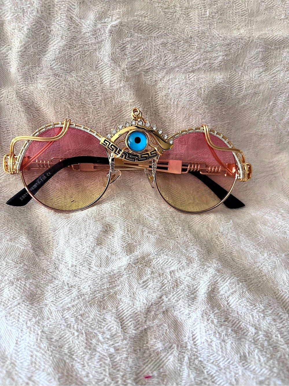 Spunglasses Classic 3rd Eye Sunglasses Gold & Pink